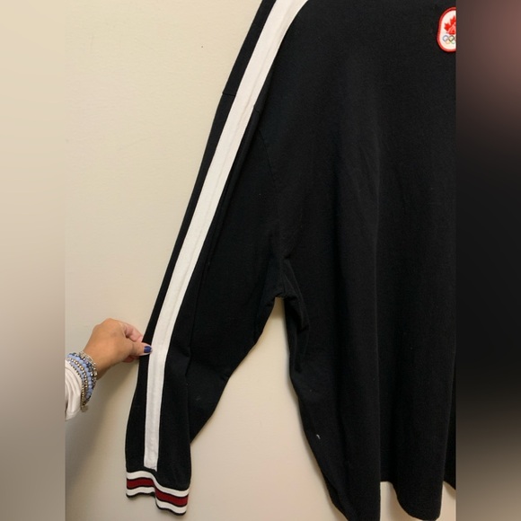 HUDSONS BAY COMPAPY Olyipic Cotton Long Sleeve Shirt with Maple Leaf Logo - Picture 8 of 8